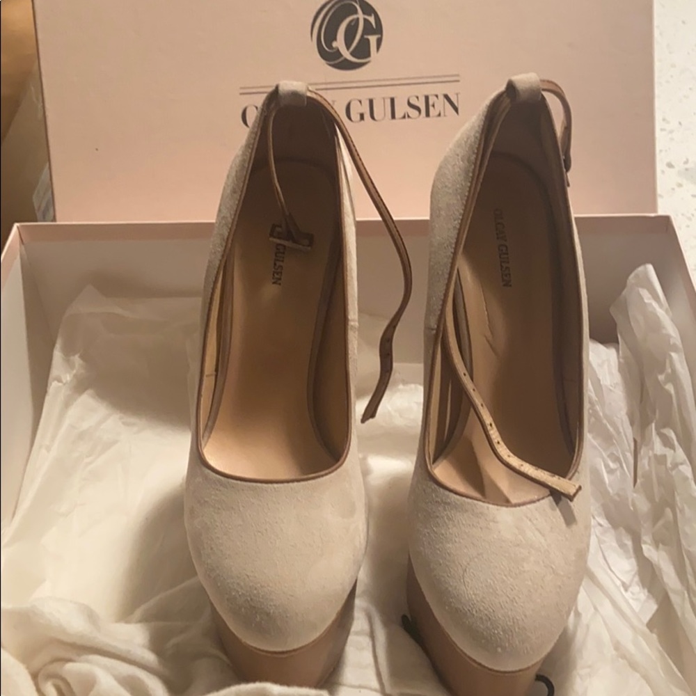 Olcay Gulsen Heels